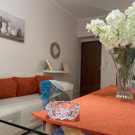 La Casa Di Zia Nini Lägenhet Villaggio Pirandello Exteriör bild
