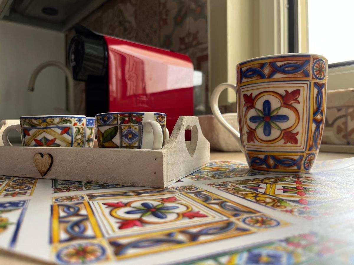 La Casa Di Zia Nini Lägenhet Villaggio Pirandello Exteriör bild
